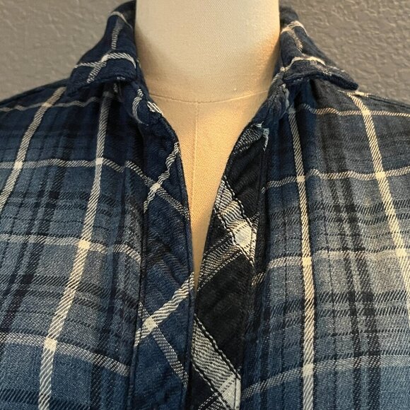 BELLA DAHL Blue Ombre 100% Cotton Flannel Plaid Button Down Shirt Shacket EUC XS - Picture 2 of 10